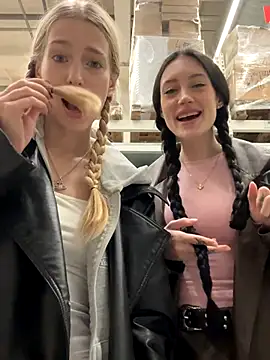 kira_mia's cam snapshot