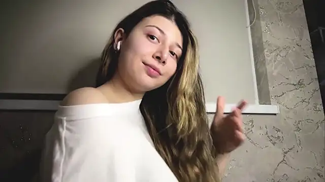 lunary_dr's cam snapshot