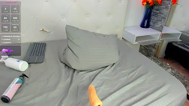 lucy_78_sweet's cam snapshot