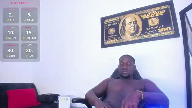 lucas_manzon's cam snapshot