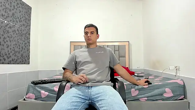 simookeler live sex cam