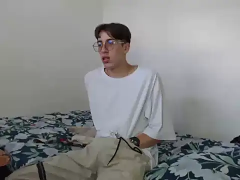 Dio__morningstar's cam snapshot