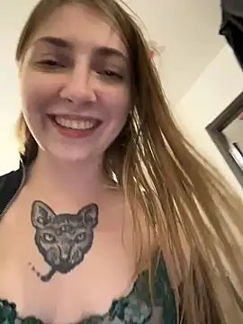 Sunny___Bunny live sex cam