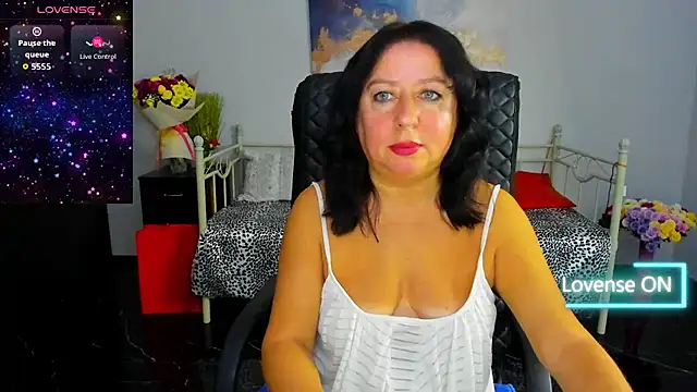 Julia_Dean live sex cam