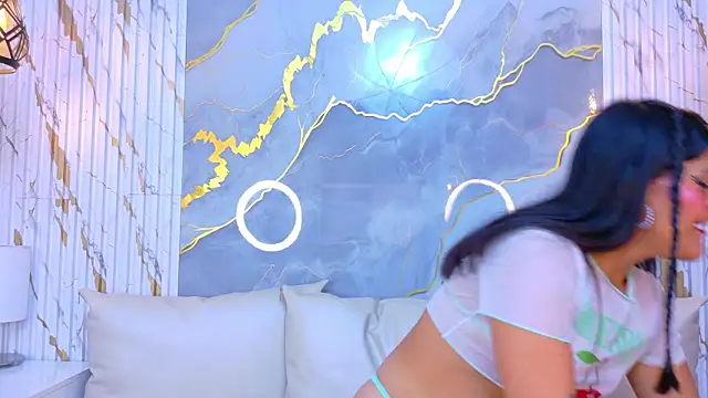 NIKIBUNNY's cam snapshot