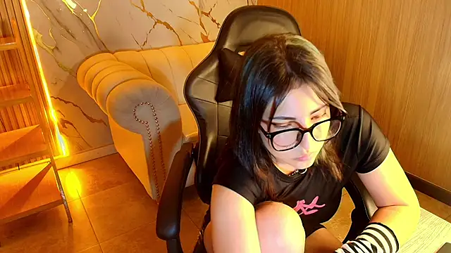 lexiemarie_tf's cam snapshot