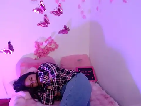 Nina__666's cam snapshot