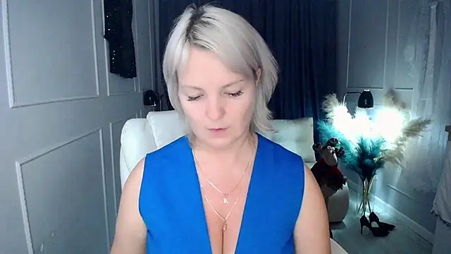 Juarnea live sex cam