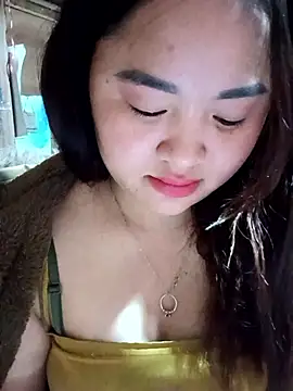 Bee-bgolden's cam snapshot