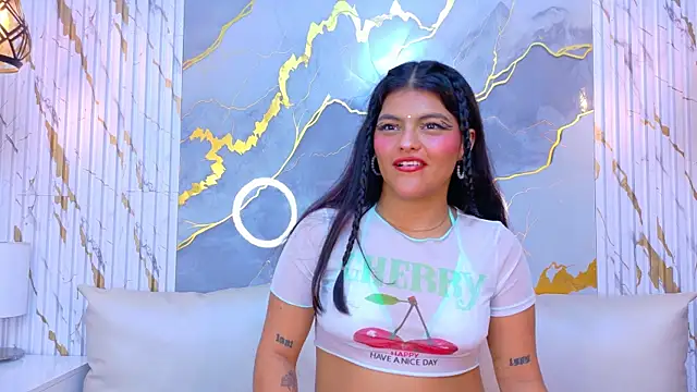 NIKIBUNNY's cam snapshot