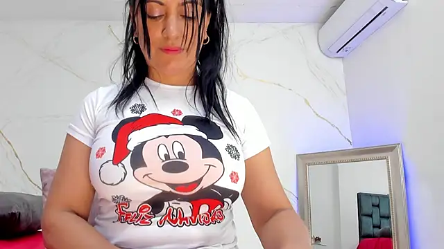 IsiisLovei's cam snapshot