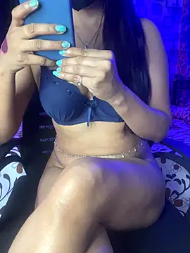 Hot_royalbhabhi live sex cam
