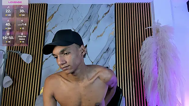 JulienSaint live sex cam