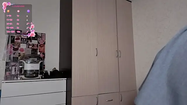 BabySofa's cam snapshot