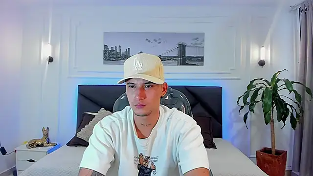 Damian23__ live sex cam