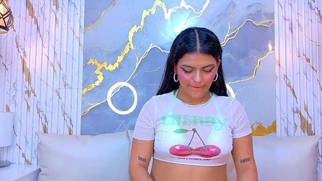 NIKIBUNNY's cam snapshot