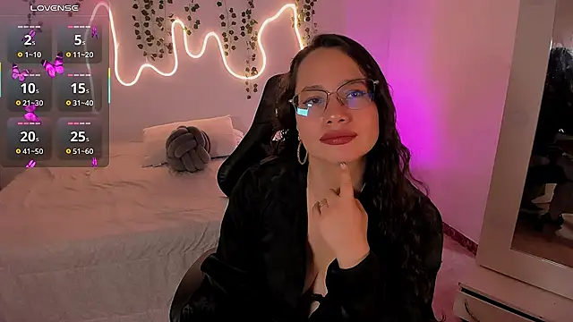 emmaTorres1's cam snapshot