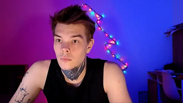 DENIS_HERE's cam snapshot