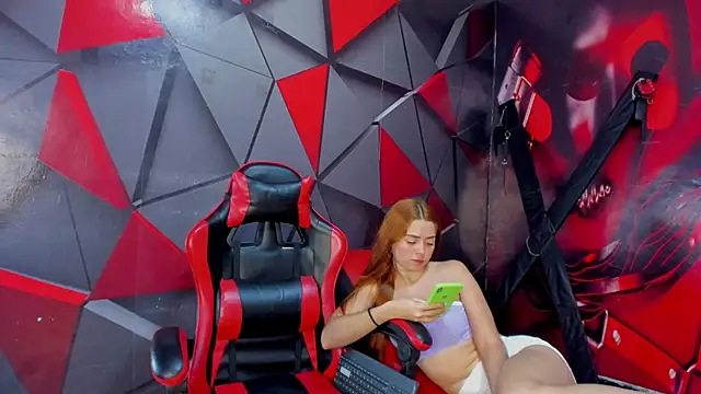 Hana_and_Zeta live sex cam