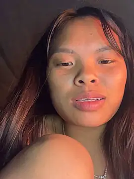 hello-cute's cam snapshot