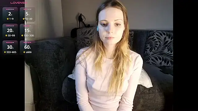 Frosty_Princess live sex cam