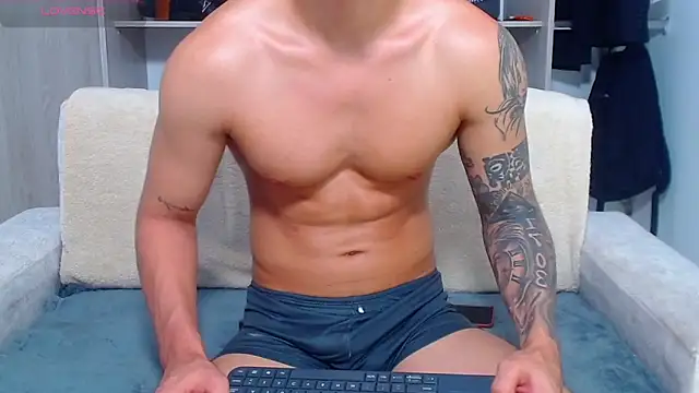 Tristan-bm live sex cam