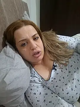 Cansuxyolu live sex cam