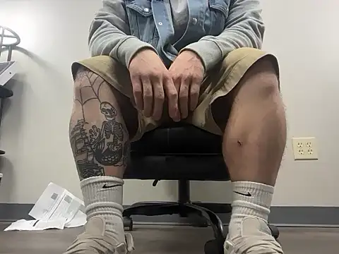 BearChubby300 live sex cam