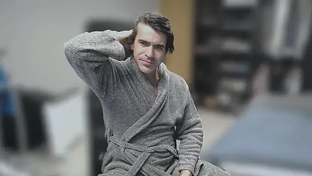 latinoo23bom live sex cam