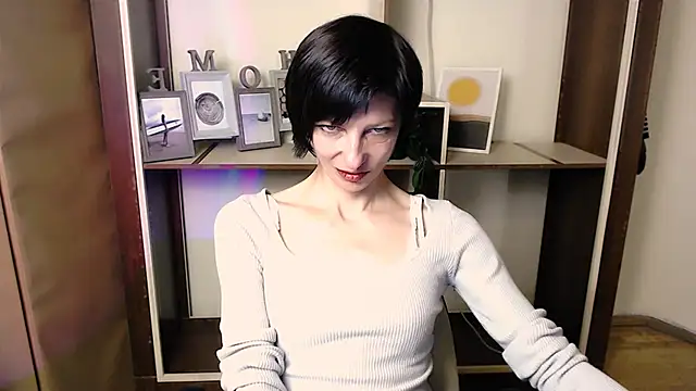 _AngeliaFlow_ live sex cam