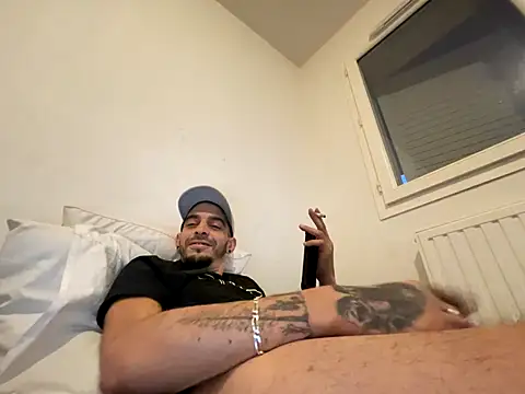 Rebeu313 live sex cam