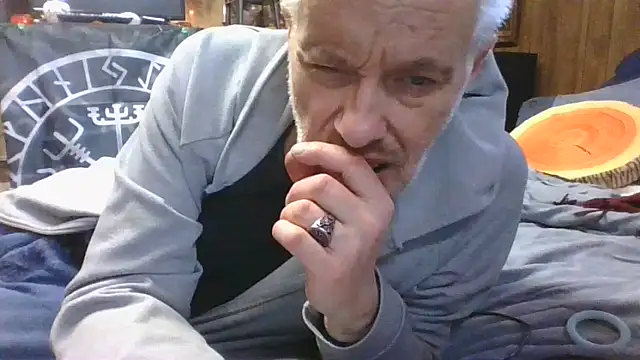 Makowboy live sex cam