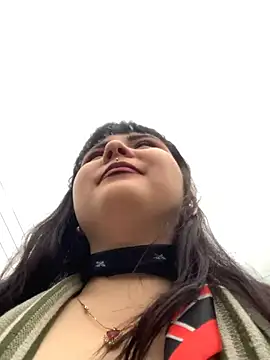 Yuliks_ live sex cam