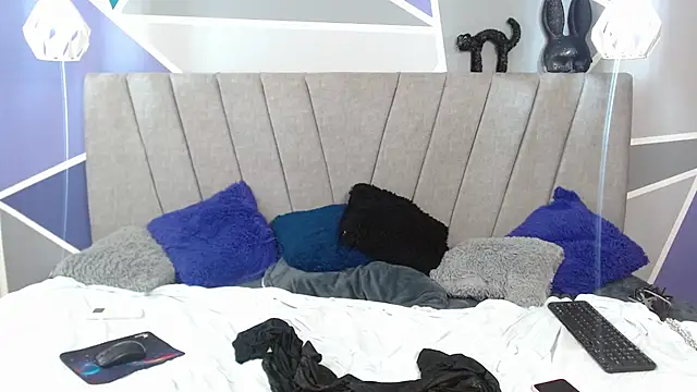 Queen_shanel1 live sex cam