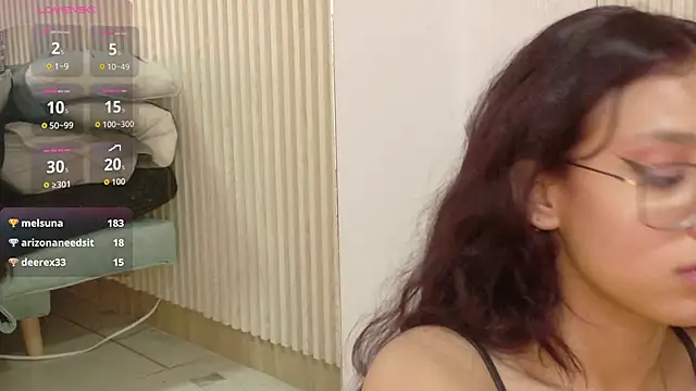 Abrilmirren live sex cam
