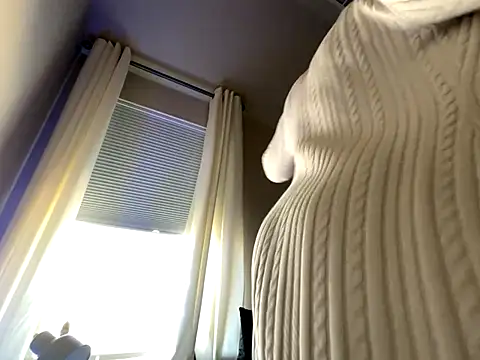 wynterheat live sex cam