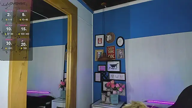 VladHellsing4 live sex cam