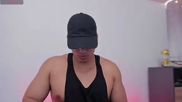 JamesGraay live sex cam