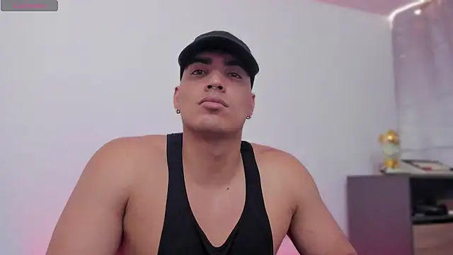 JamesGraay live sex cam