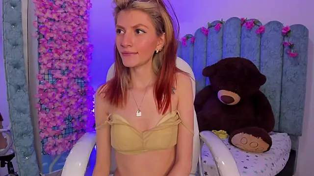 Ash_20_'s cam snapshot