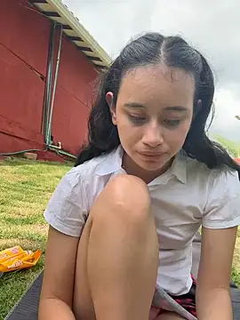 l0lita_sweet live sex cam