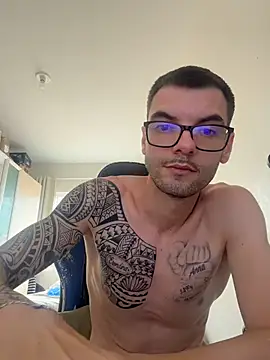 Leonsouzaof's cam snapshot