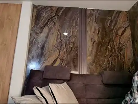 EnzoDarkwood's cam snapshot