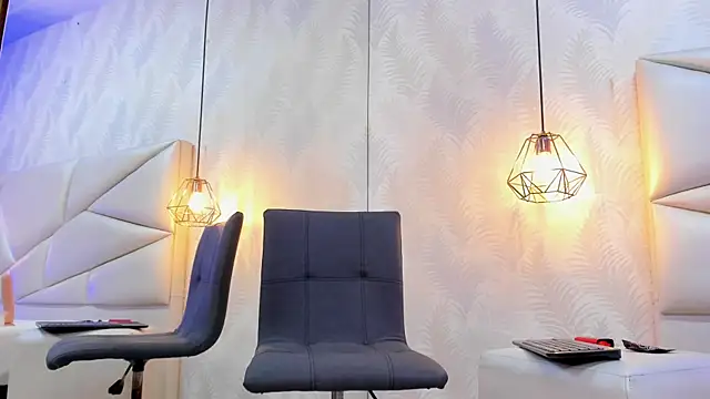 laurettedela_rouse live sex cam