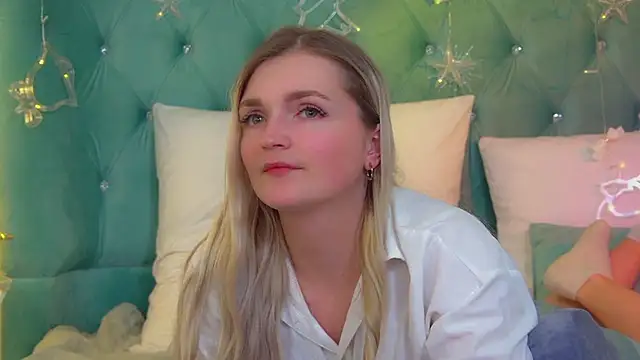 AnnyRaii's cam snapshot