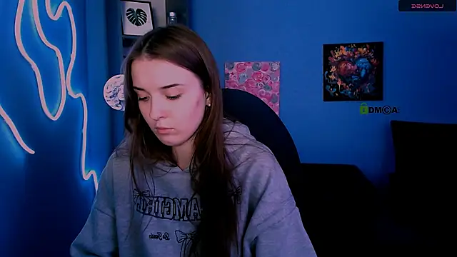 rosalie_liu's cam snapshot