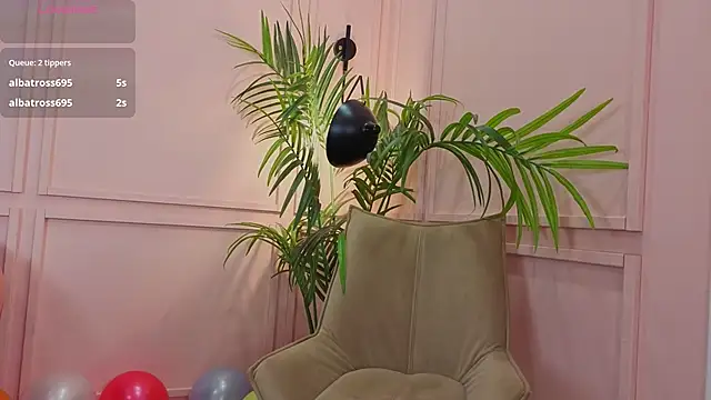 Little_Shawty_Witch's cam snapshot