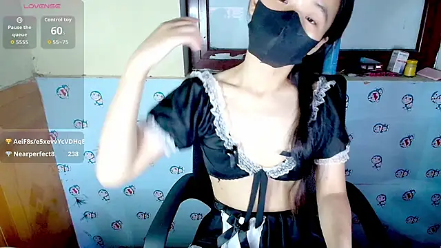 __Saphia__ live sex cam