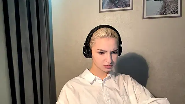 Cindi_Jacobs's cam snapshot