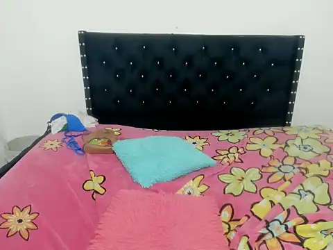 ada_hot10's cam snapshot